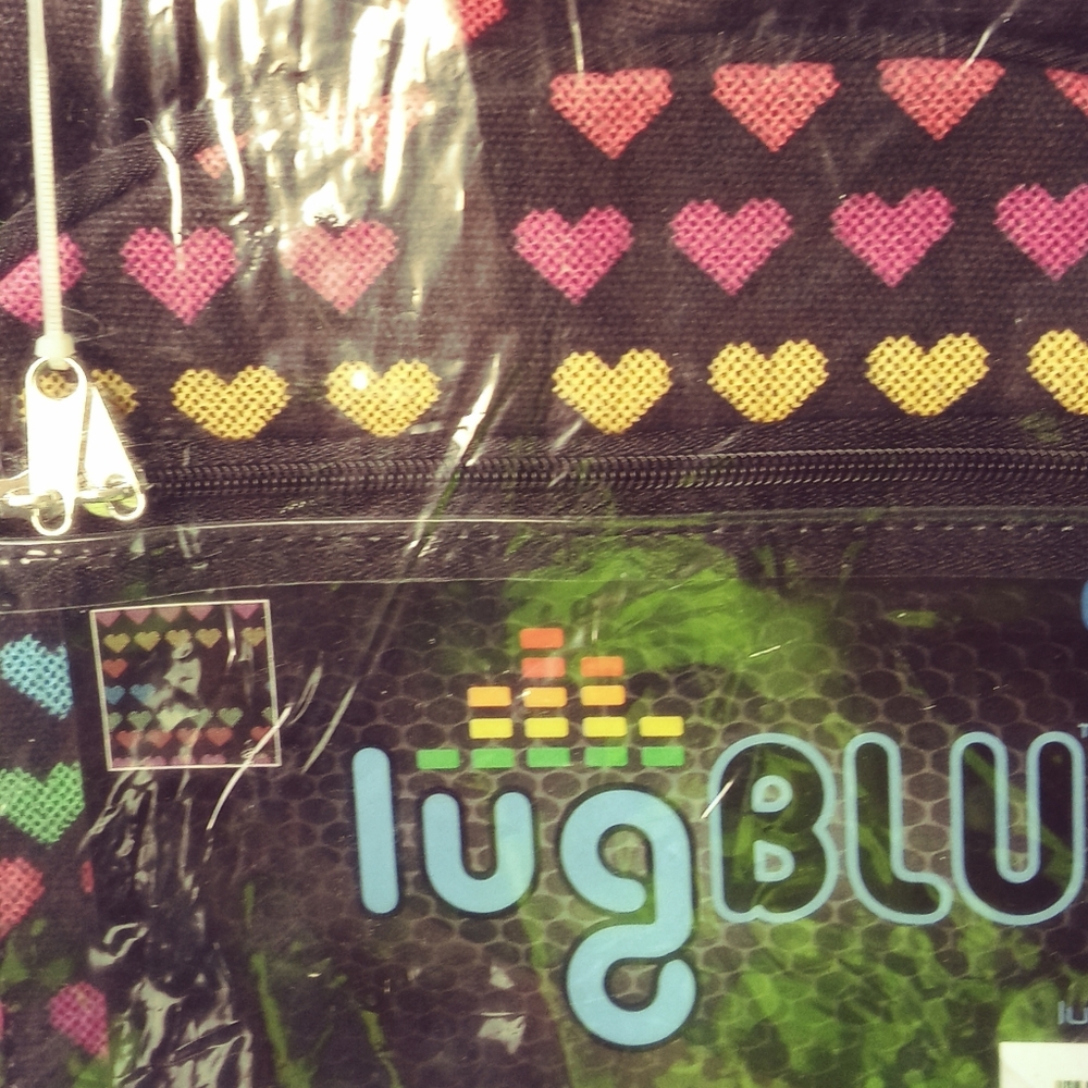 LUG BLU WIRELESS BLUE TOOTH BACKPACK